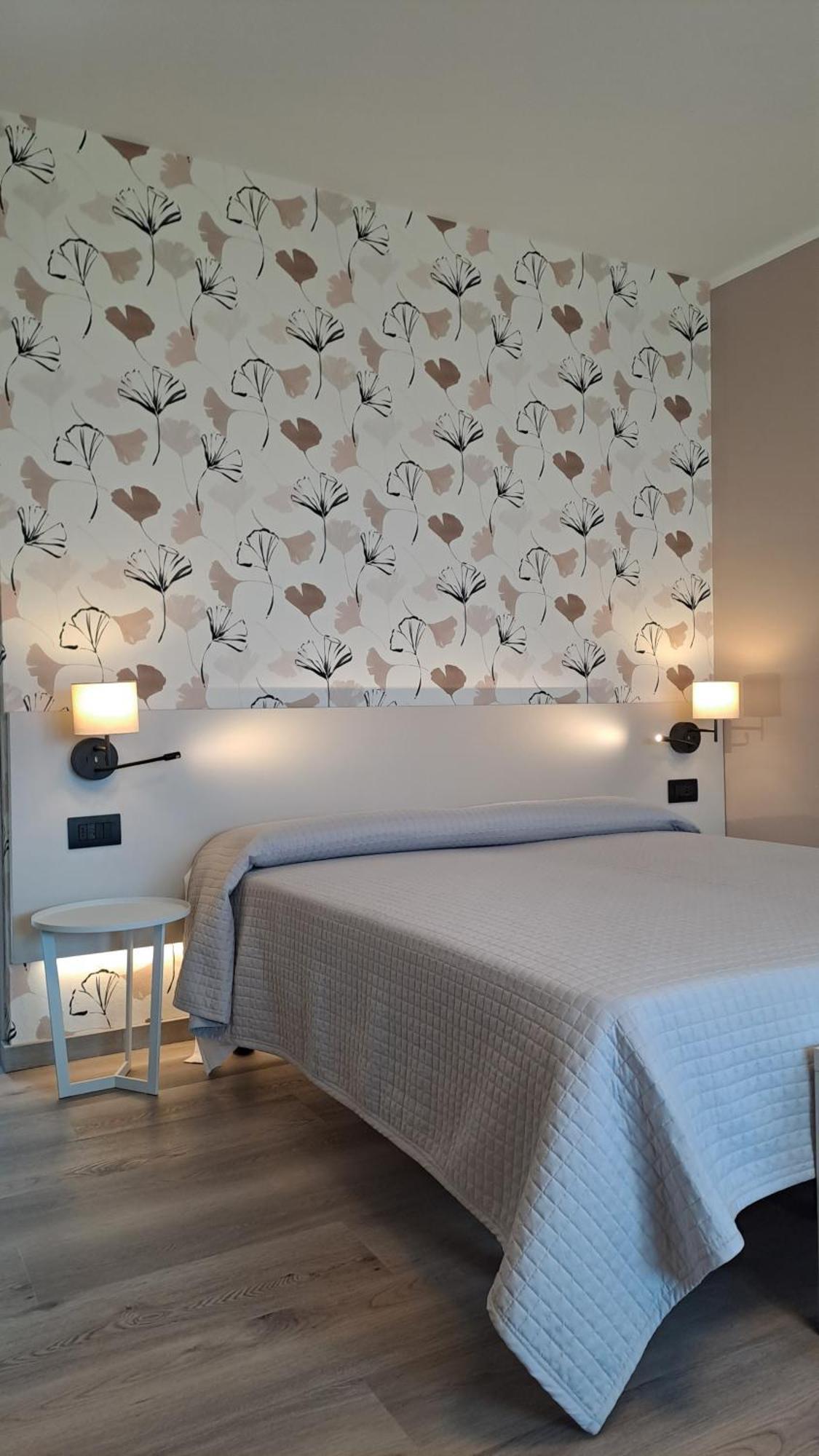 Residence San Vito Brenzone sul Garda Bagian luar foto