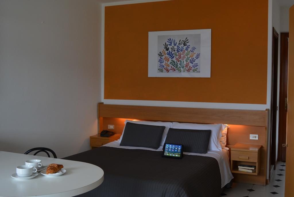 Residence San Vito Brenzone sul Garda Bagian luar foto